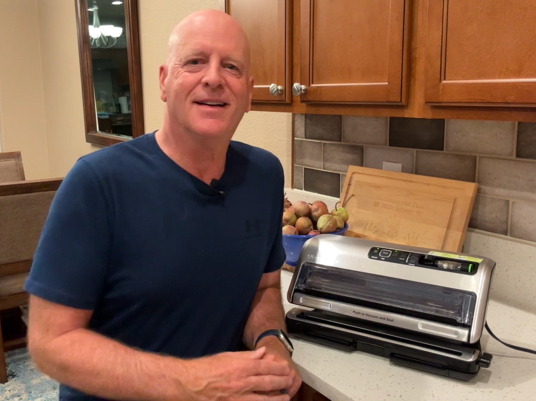 Watch HONEST review of my FoodSaver Vacuum Sealer Machine on